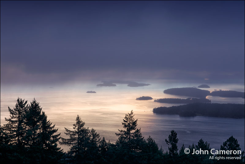 Salt Spring snowstorm at dawn