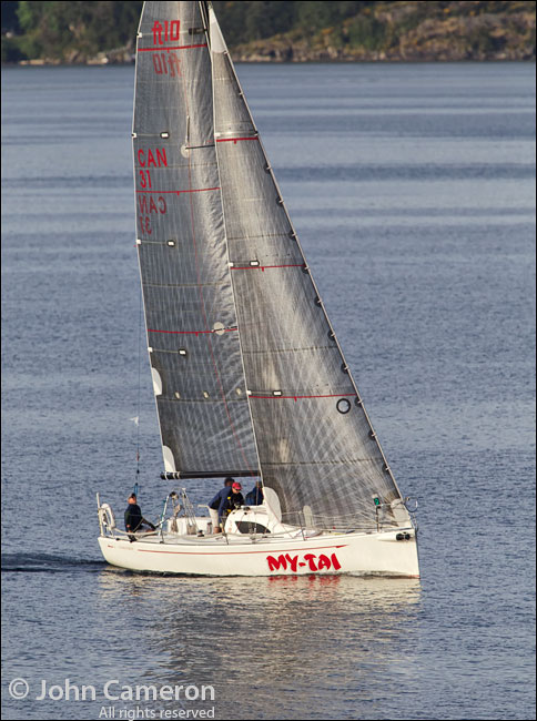 MY-TAI wins Round Saltspring 2012 MY-TAI wins Round Saltspring 2012